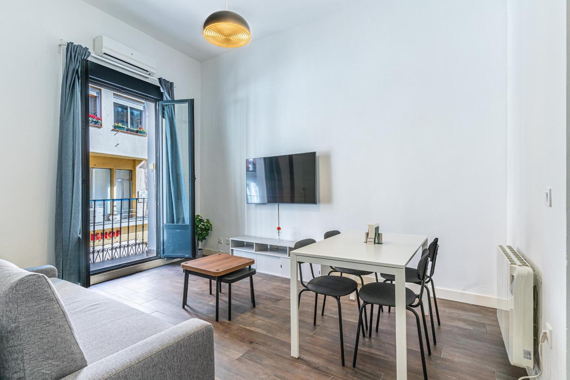 Vr Estudios Apartments Madrid Exterior photo