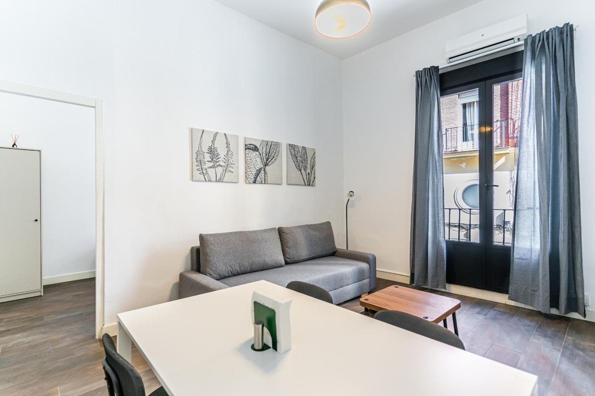 Vr Estudios Apartments Madrid Exterior photo
