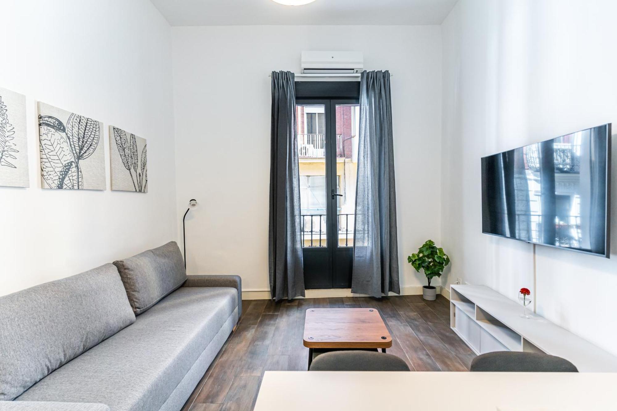 Vr Estudios Apartments Madrid Exterior photo