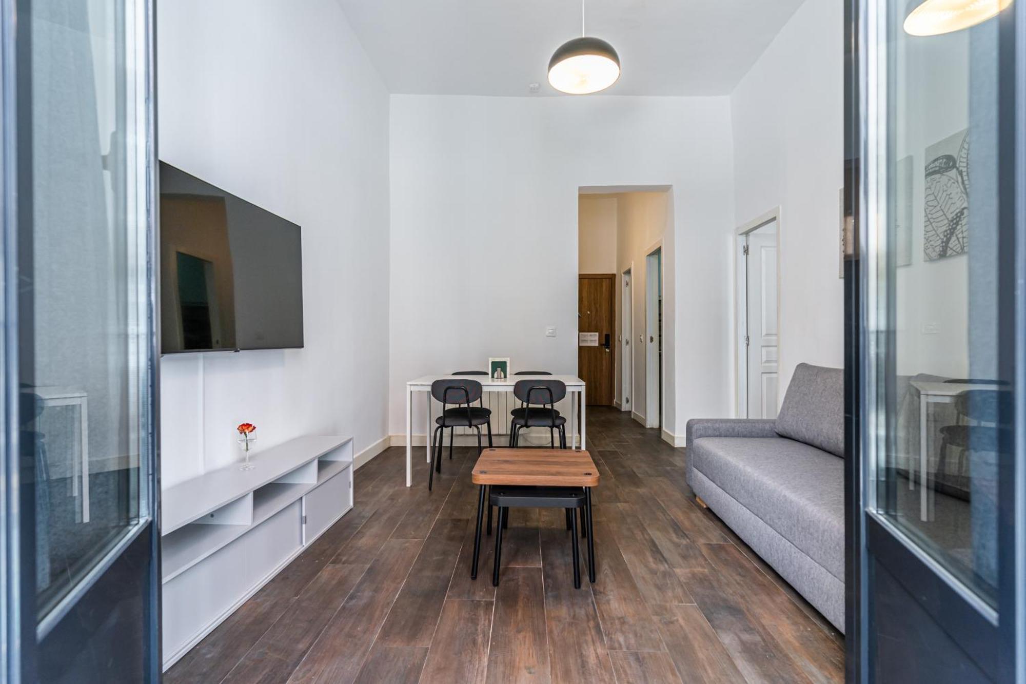 Vr Estudios Apartments Madrid Exterior photo